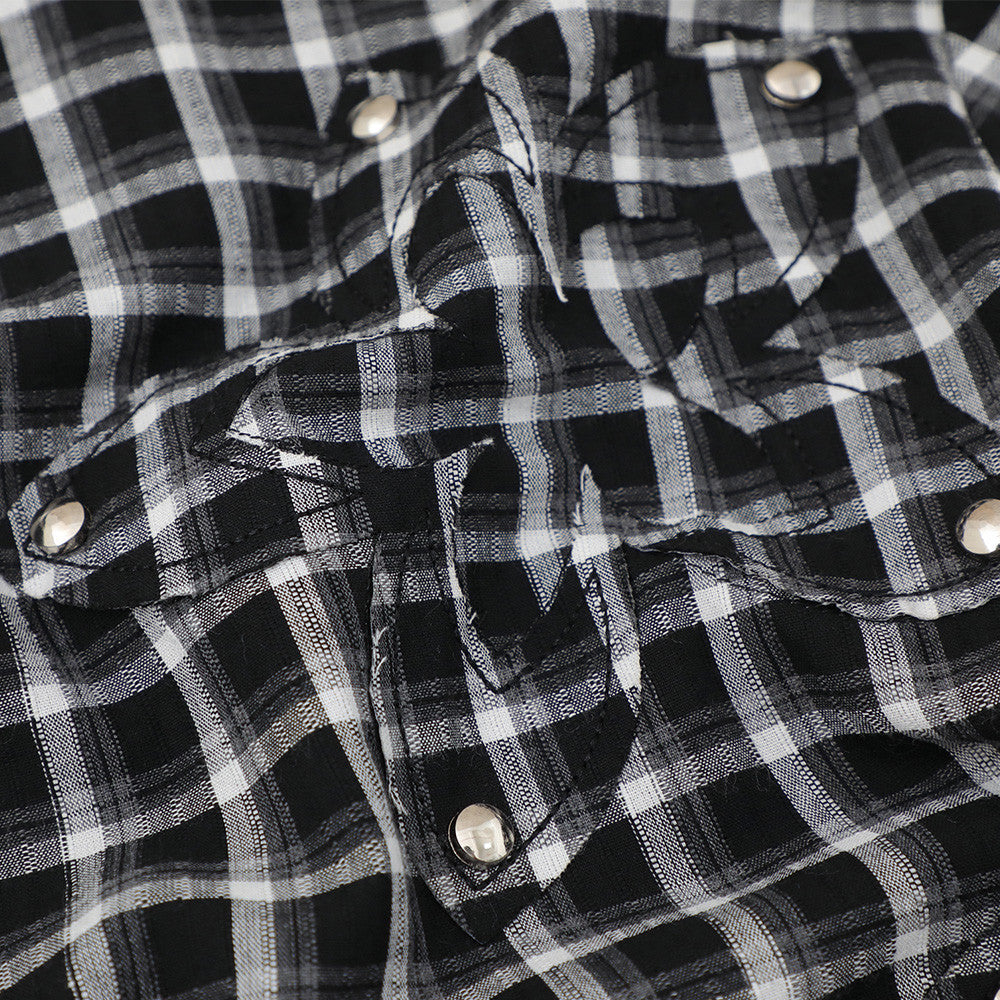 Plaid Long Sleeve Shirt – Oversized Fit with Raw-Edge Appliqué Detail