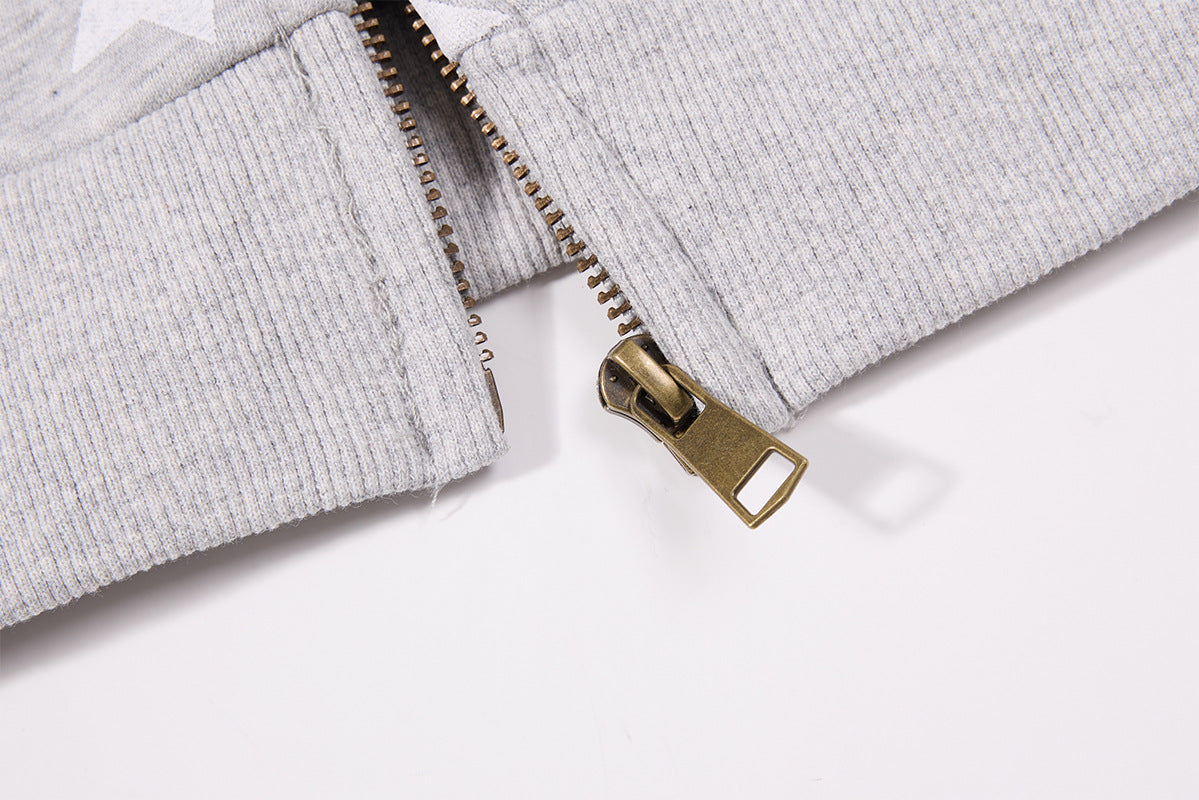 Sweat zippé à oreilles de chat – Corps à imprimé étoiles, manches raglan rayées et broderie