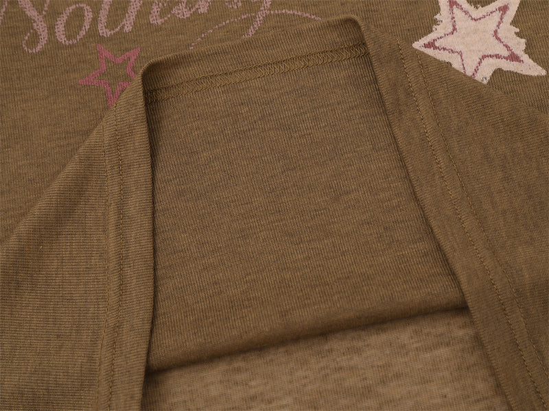 T-shirt homme raglan à manches longues avec manches imprimées d'étoiles et motif graphique sur le devant