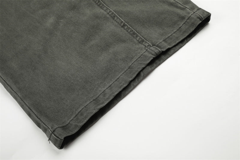 Wide-Leg Cargo Pants with Gold Pyramid Studs – Punk Workwear Straight-Cut