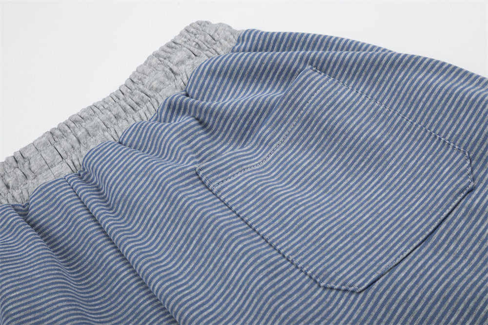Wide-Leg Cargo Sweatpants with Letter Print & Star Patch Pockets