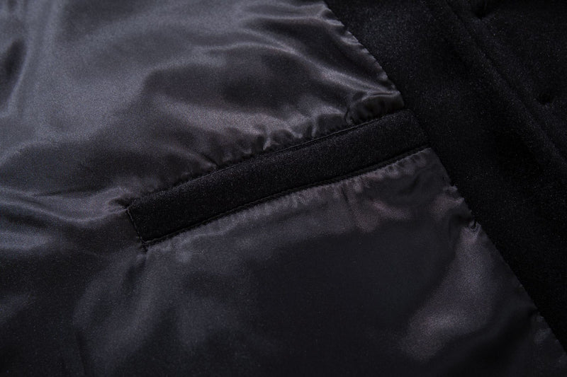 Jacke aus Wollmix mit Stehkragen, Knopfleiste & Gürtelabschluss