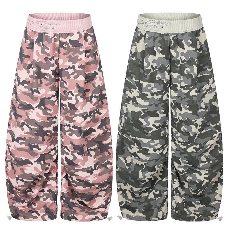 Men's Relaxed Fit Camo Wide-Leg Pants with Elastic Waistband & Ruched Hem