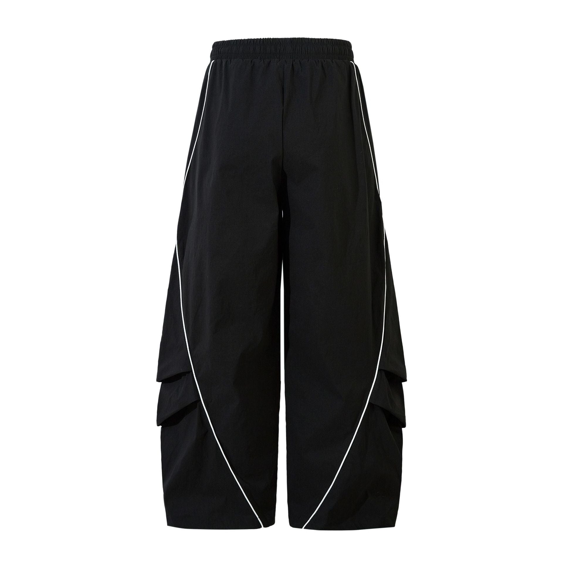 Herren-Trackpants mit kontrastierender Paspel und Colorblock-Seiteneinsätzen
