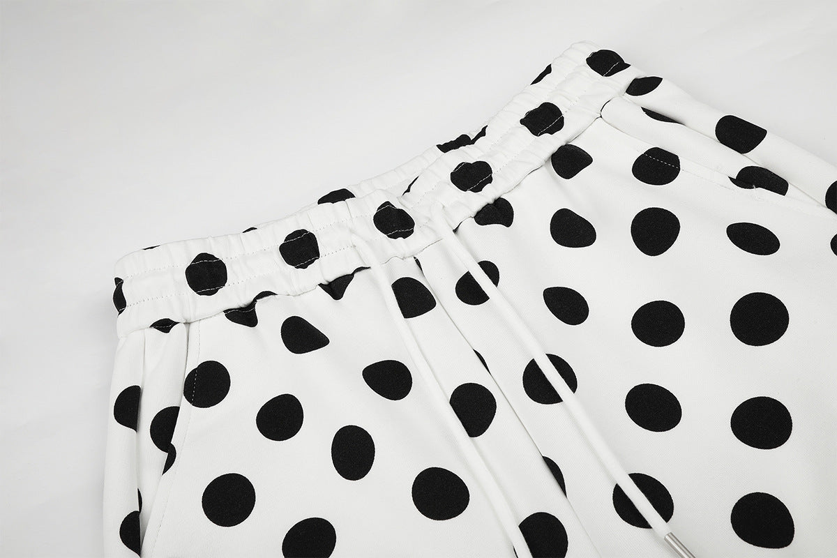 Wide-Leg-Jogginghose mit Polka-Dots – Weiß-Schwarzer Punktprint mit Kordelzugbund