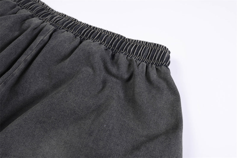 Wide-Leg Balloon Jeans – Acid-Washed Vintage Parachute Silhouette