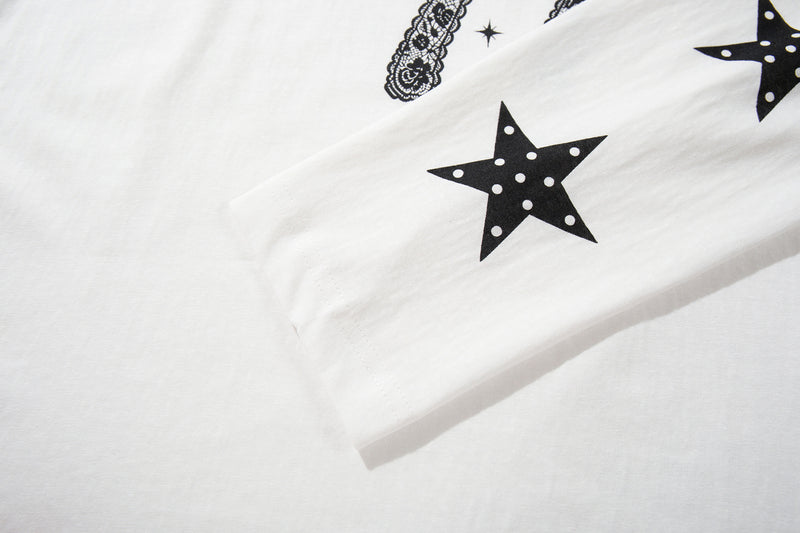 Camiseta gráfica universitaria de manga larga con estrellas – Racing Heart Lace 77