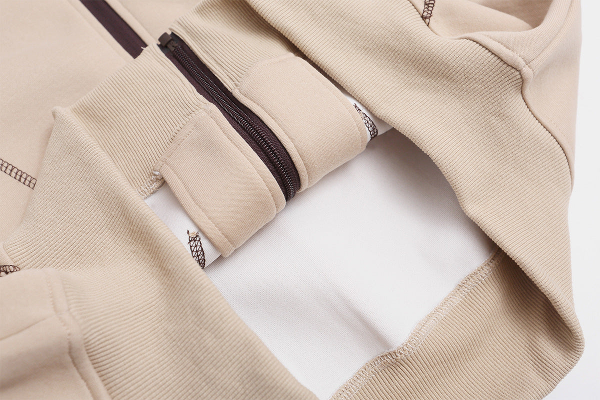 Zip-Hoodie mit kontrastierenden Steppnähten – Kurzer, sportlicher Fit