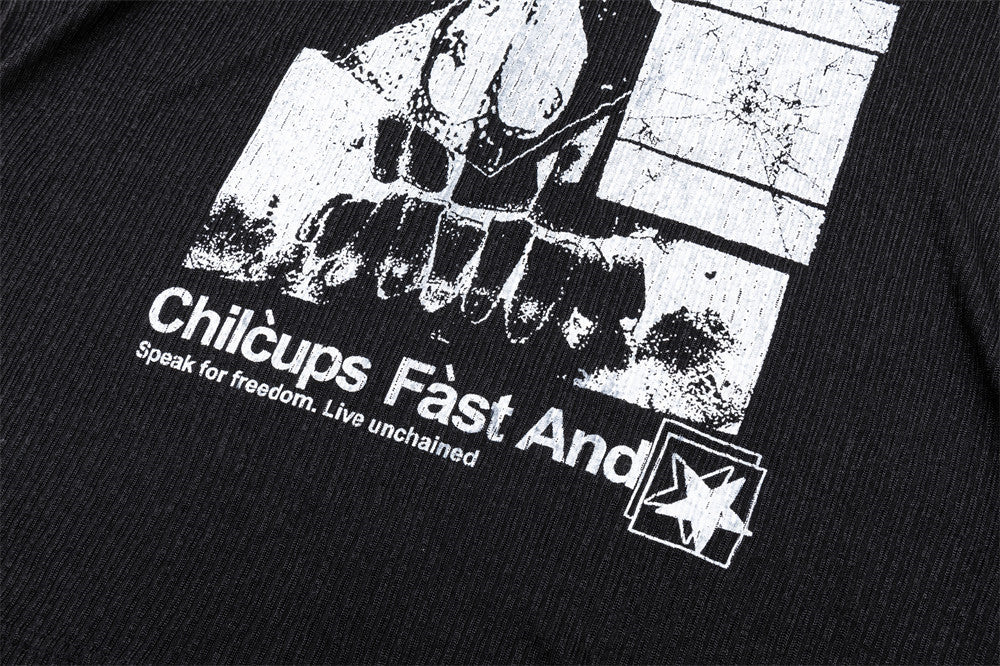 T-shirt côtelé à manches longues et motif tête de mort – Haut col rond streetwear sombre