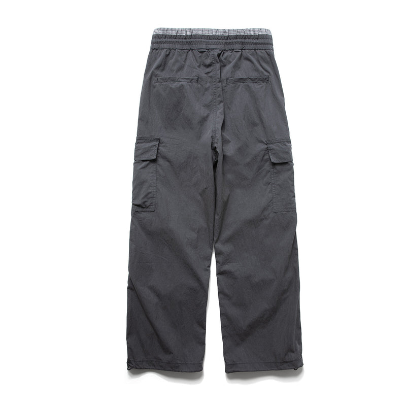 Wide-Leg Cargo Pants with Elastic Waist & Multi-Pocket Design