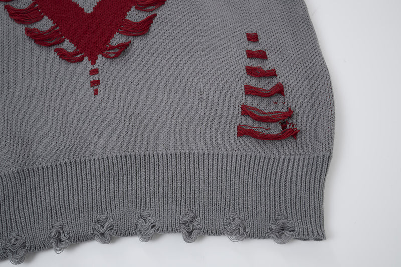 Pull à col montant Cross Heart en maille délavée – Jacquard gothique sombre à franges