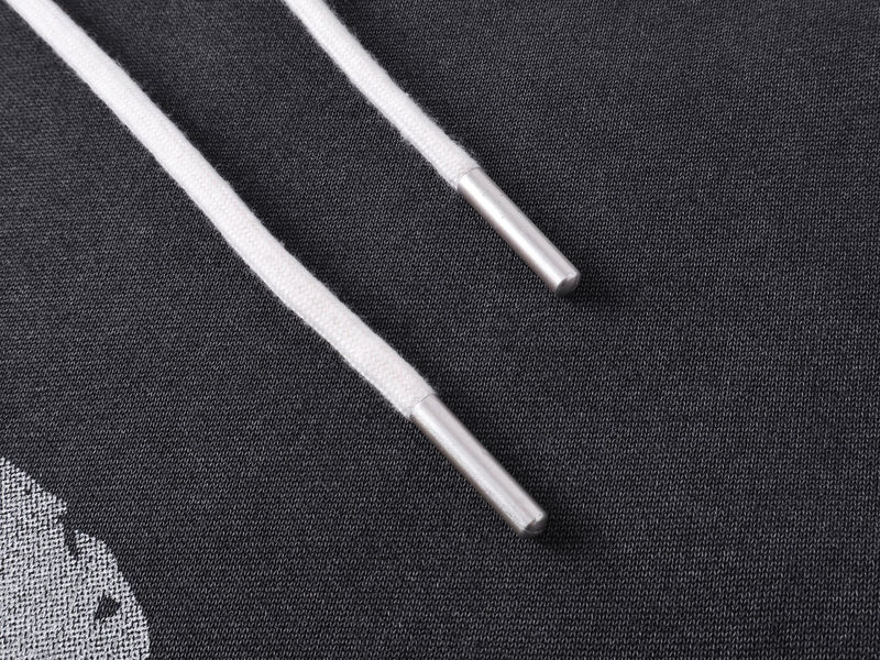 Sudadera de hombre con efecto de dos piezas – Gráfico desgastado «09» y estilo urbano lavado
