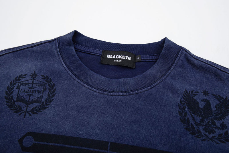 ロングスリーブクルーネックTシャツ｜ウォッシュド・ミリタリークレストグラフィック