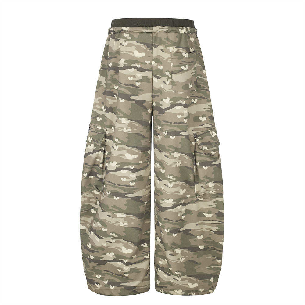 Men's Camouflage Cargo Pants – Wide-Leg Heart Print Camo Baggy Trousers