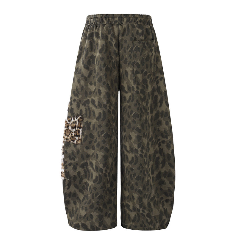 Wide-Leg Leopard Print Sweatpants with Faux Fur Cargo Pocket – Men's Relaxed Fit