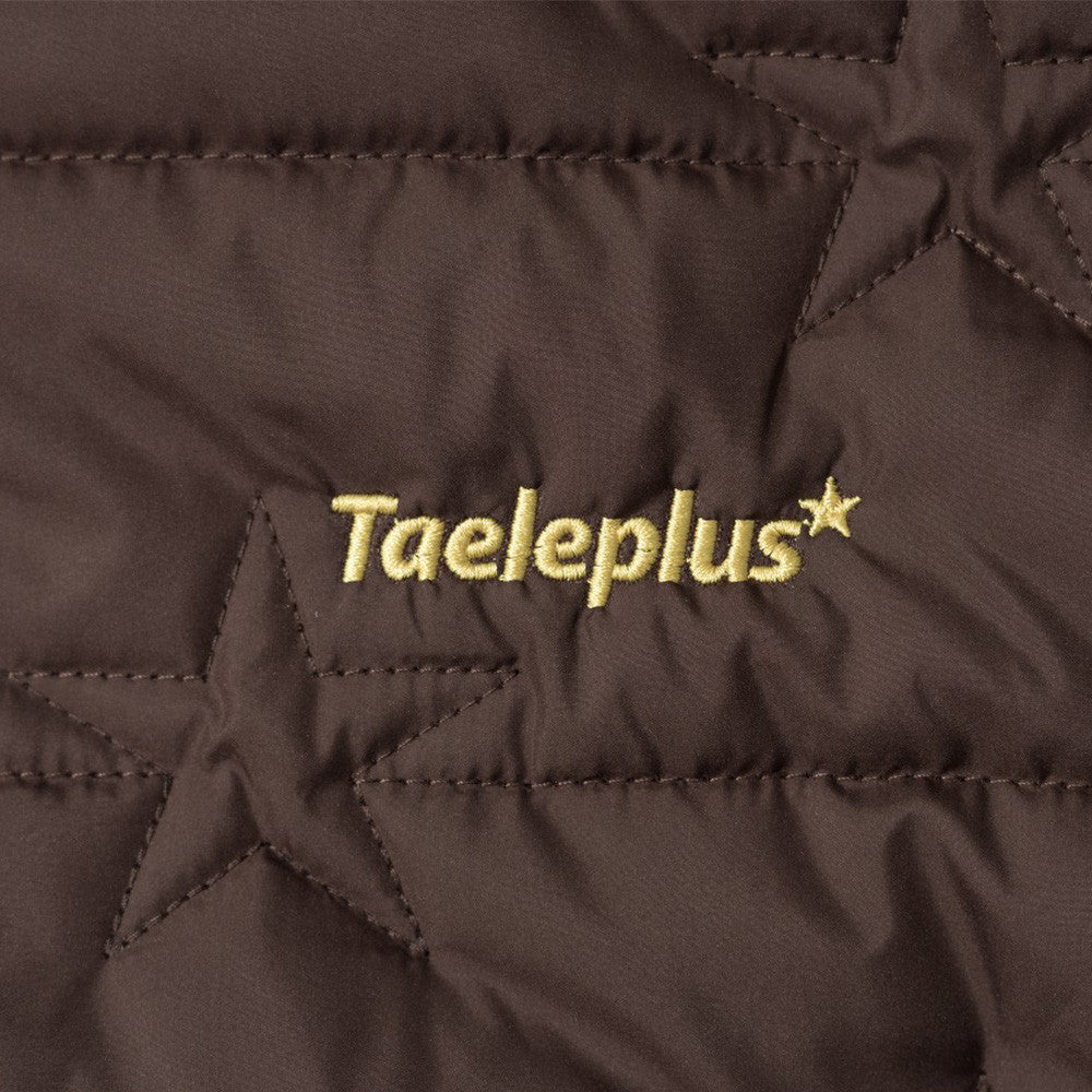 Star-Quilted Hooded Puffer Jacket – Embossed Five-Point Star Design