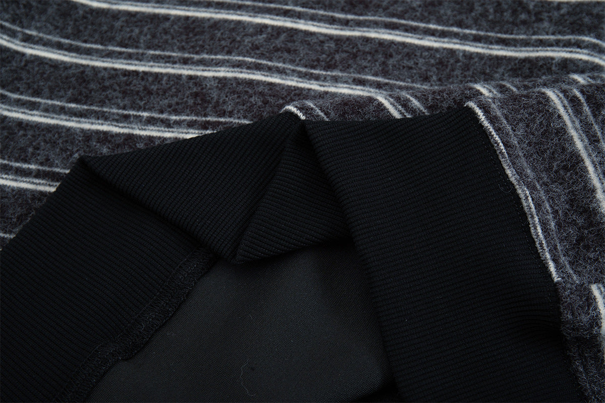 Sudadera de rayas con cremallera y parches varsity – Cárdigan retro americano de felpa
