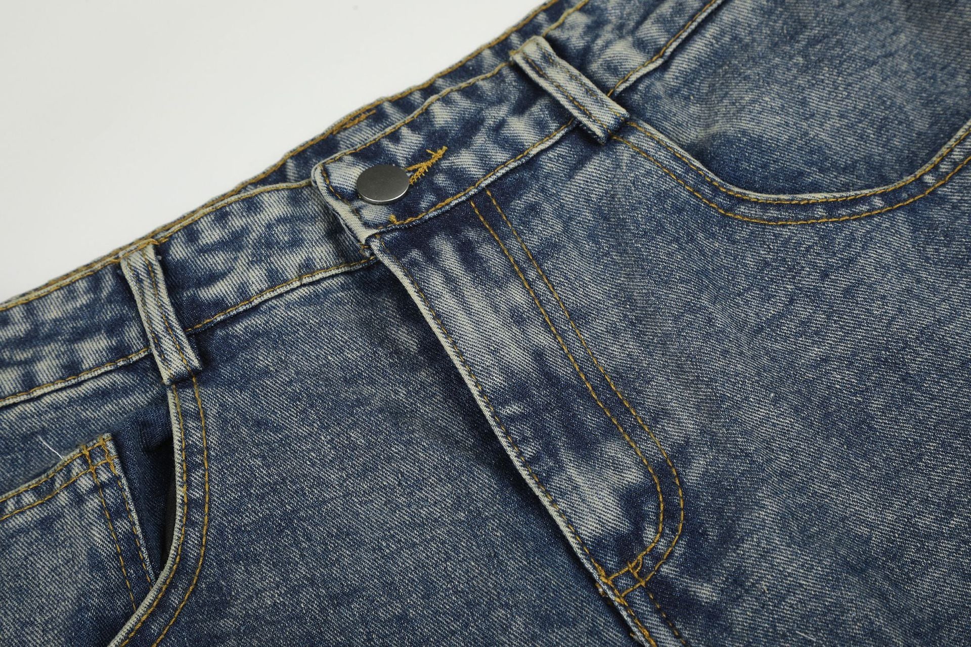 Jean baggy à jambes larges avec poches arrière graphiques – Coupe tonneau oversize