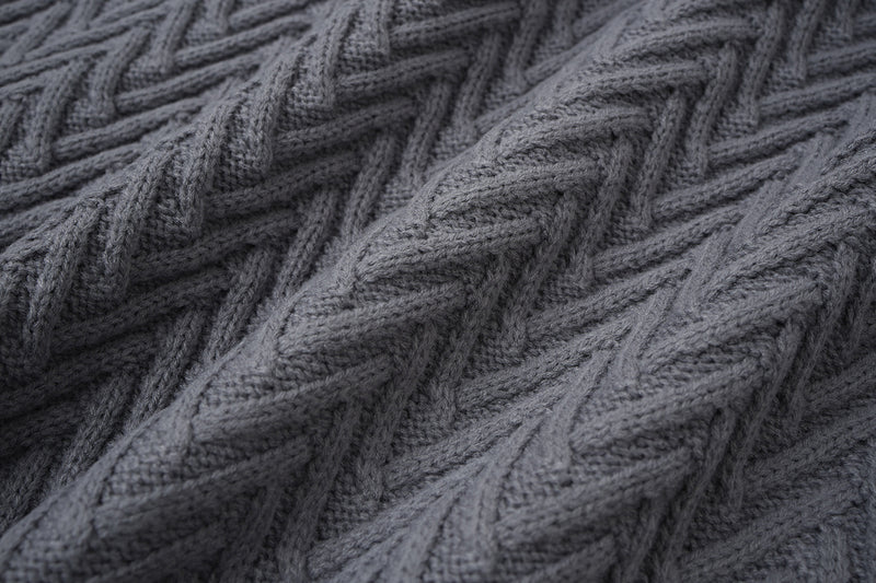 Cardigan en maille torsadée chevrons avec col châle et poches avant