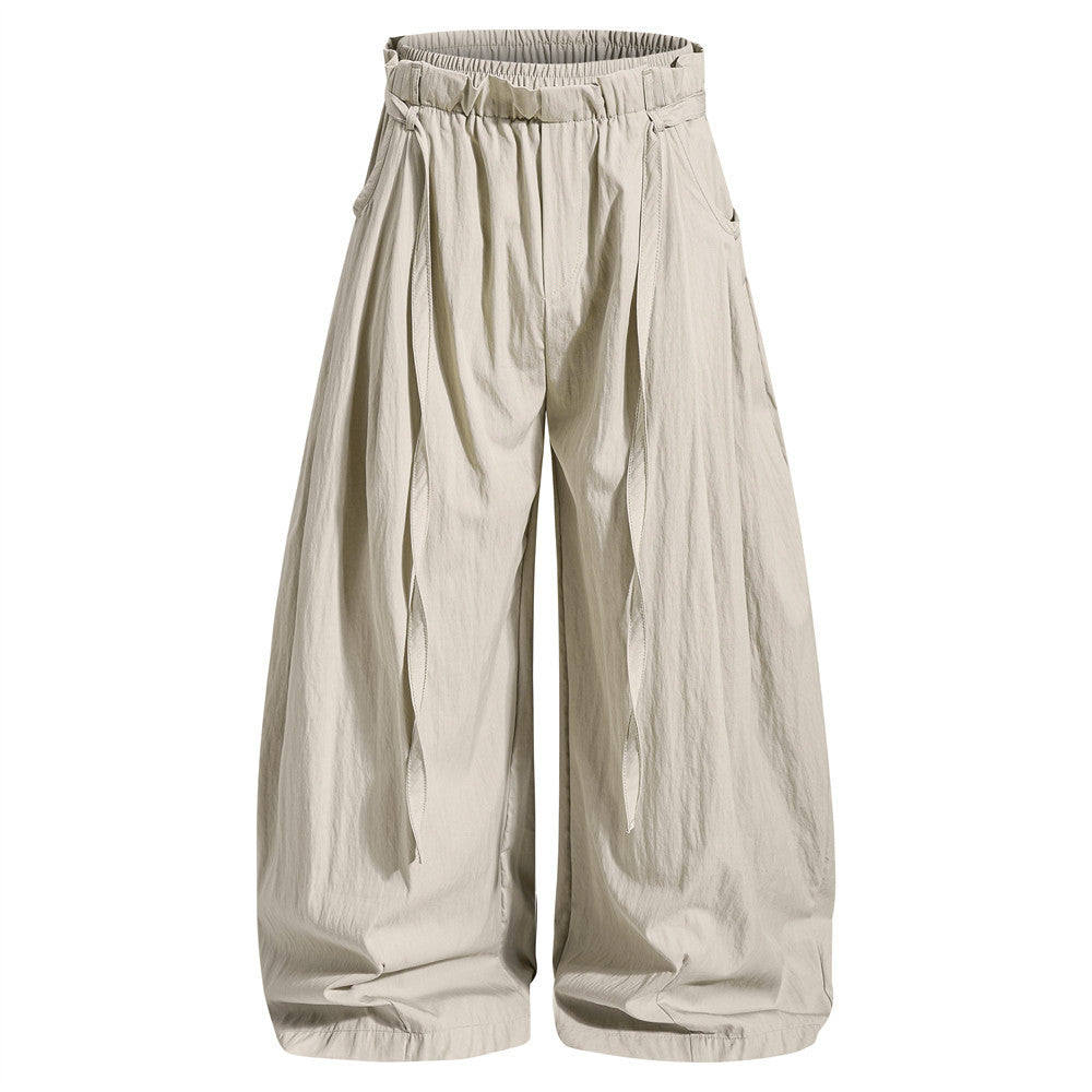 Herren-Hose mit weitem Bein, Bundfalten und doppellagigem gerafftem Elastikbund in Beige, Grau und Schwarz