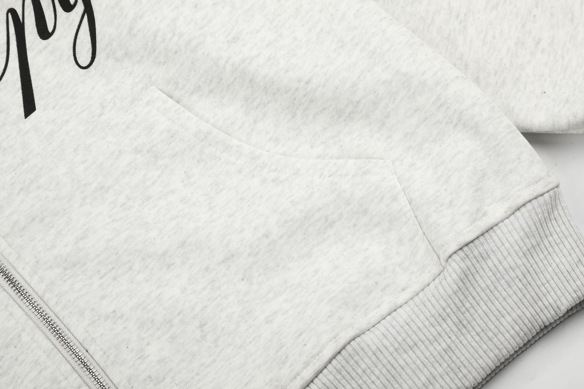 Sweat à capuche zippé à motif chat avec bordure en fausse fourrure