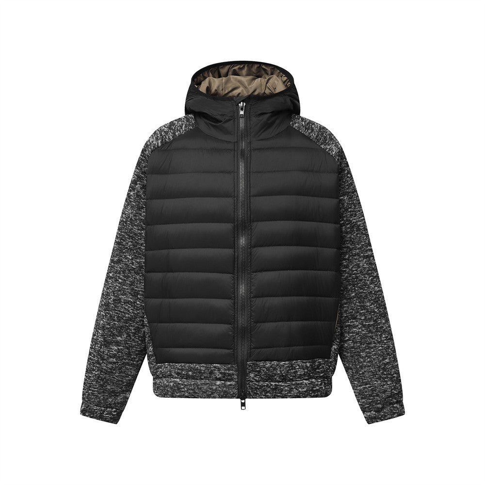 Herren-Hybrid-Pufferjacke mit gestepptem Korpus und melierten Raglanärmeln aus Strick in Schwarz, Vorderansicht