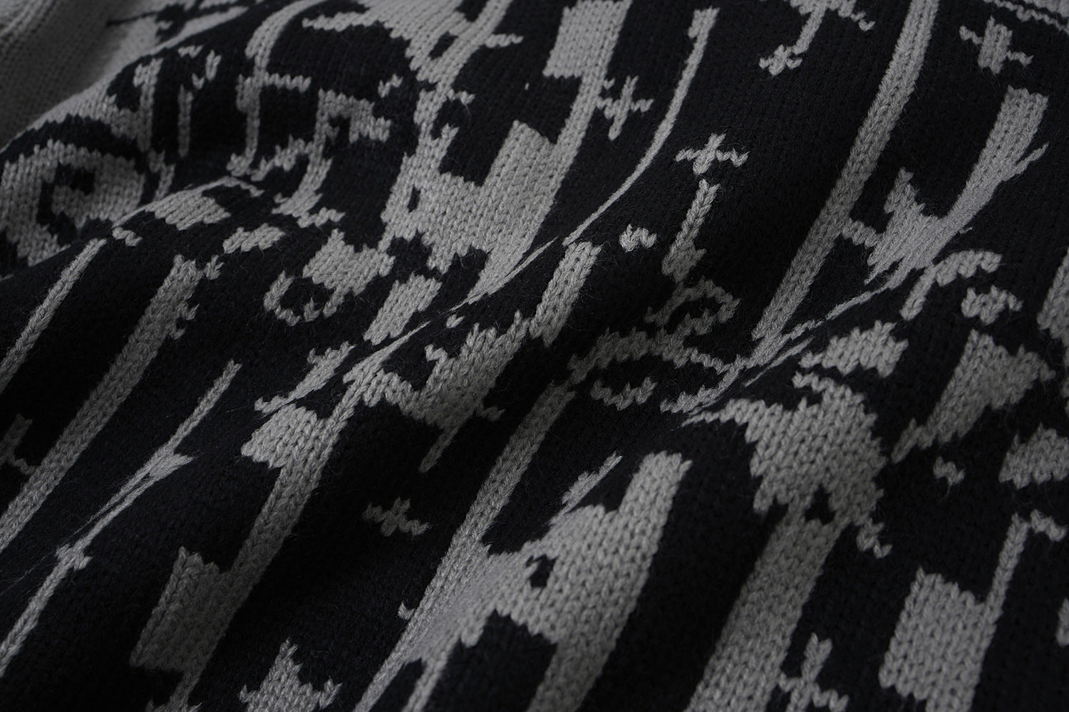 Pull col rond en maille – Graffiti usé, dégradé délavé à l’acide
