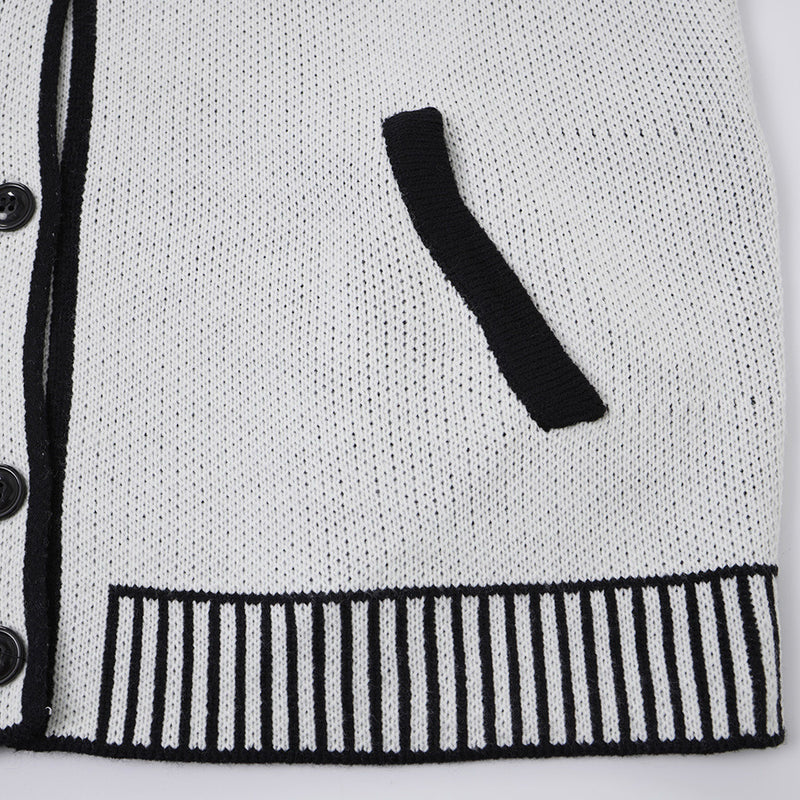 Men's Contrast Trim Knit Cardigan – Relaxed Fit Button-Up Sweater