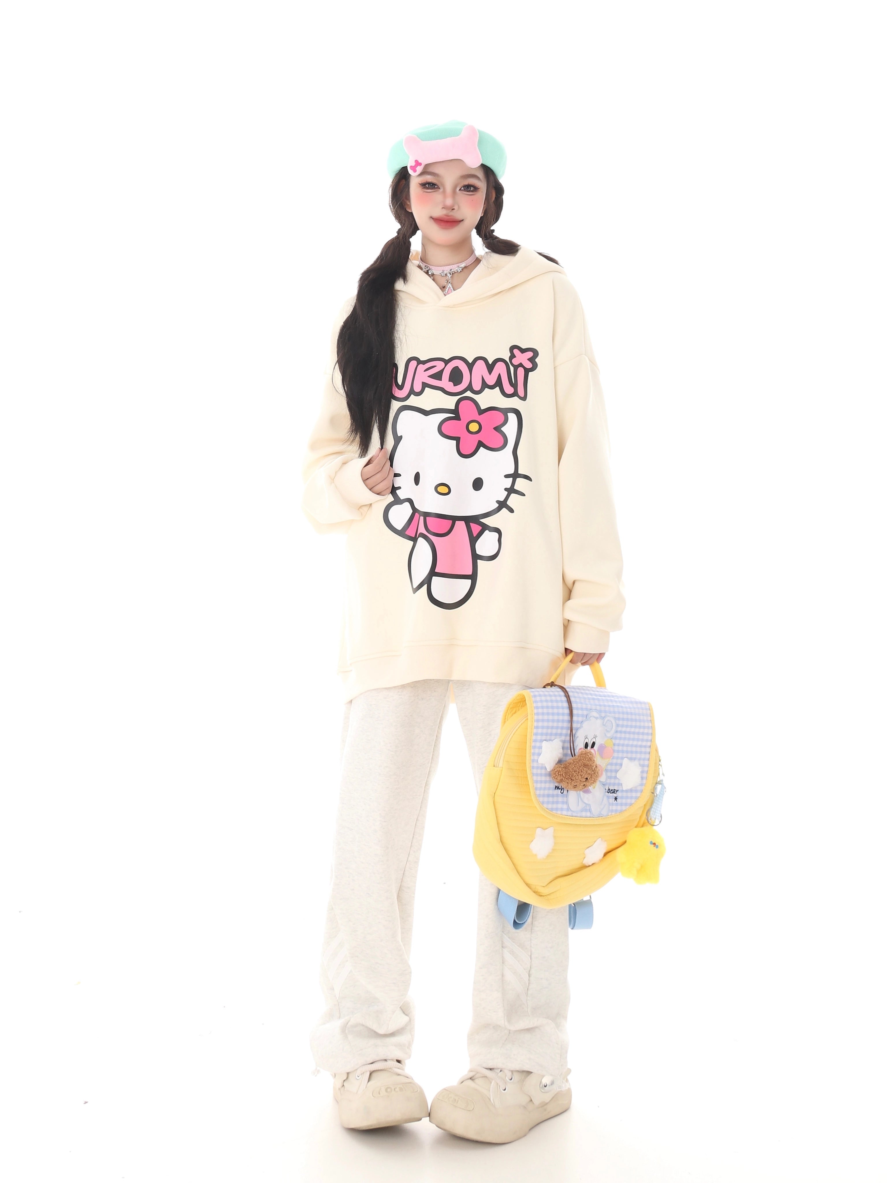 Kawaii Hello Kitty Oversized Hoodie – Cute Pastel Anime Pullover for Casual Wear