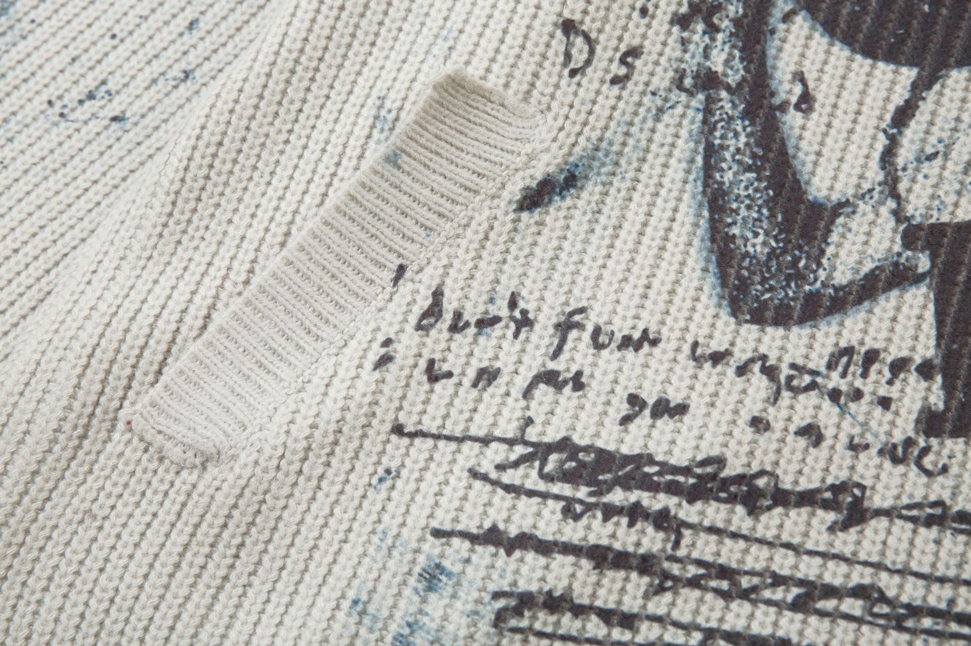 Veste pull zippée en maille imprimée ours graffiti – Col montant, éclaboussures d’encre, vintage