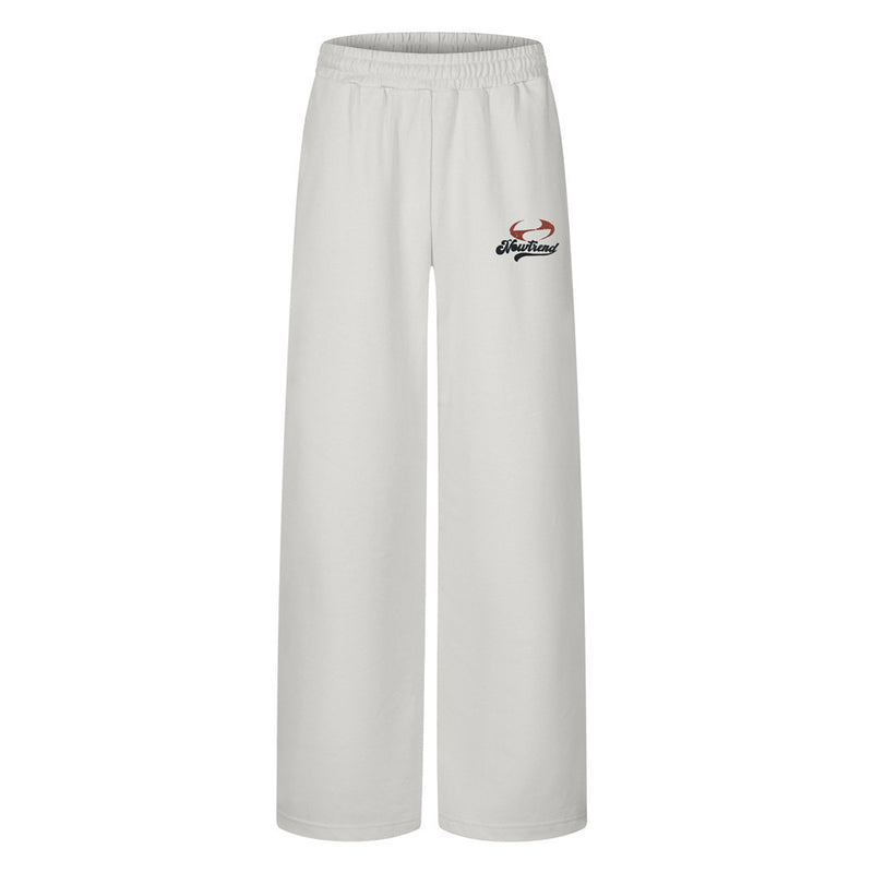 Nowtrend Herren-Sweatpants mit weitem Bein und besticktem Logo, in den Farbvarianten Weiß und Schwarz