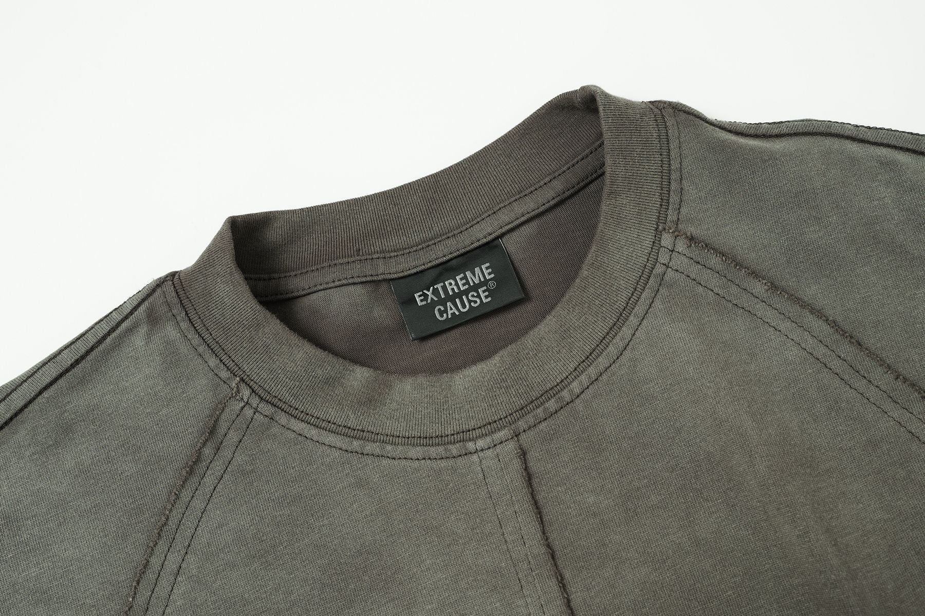Langarm-Sweatshirt mit Farbverlauf, Washed-Finish und Tunnelzugsaum