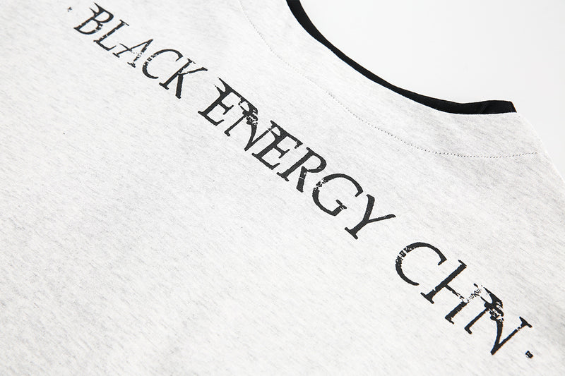 T-shirt graphique manches longues avec col zippé à rivets – Imprimé Black Energy CHN