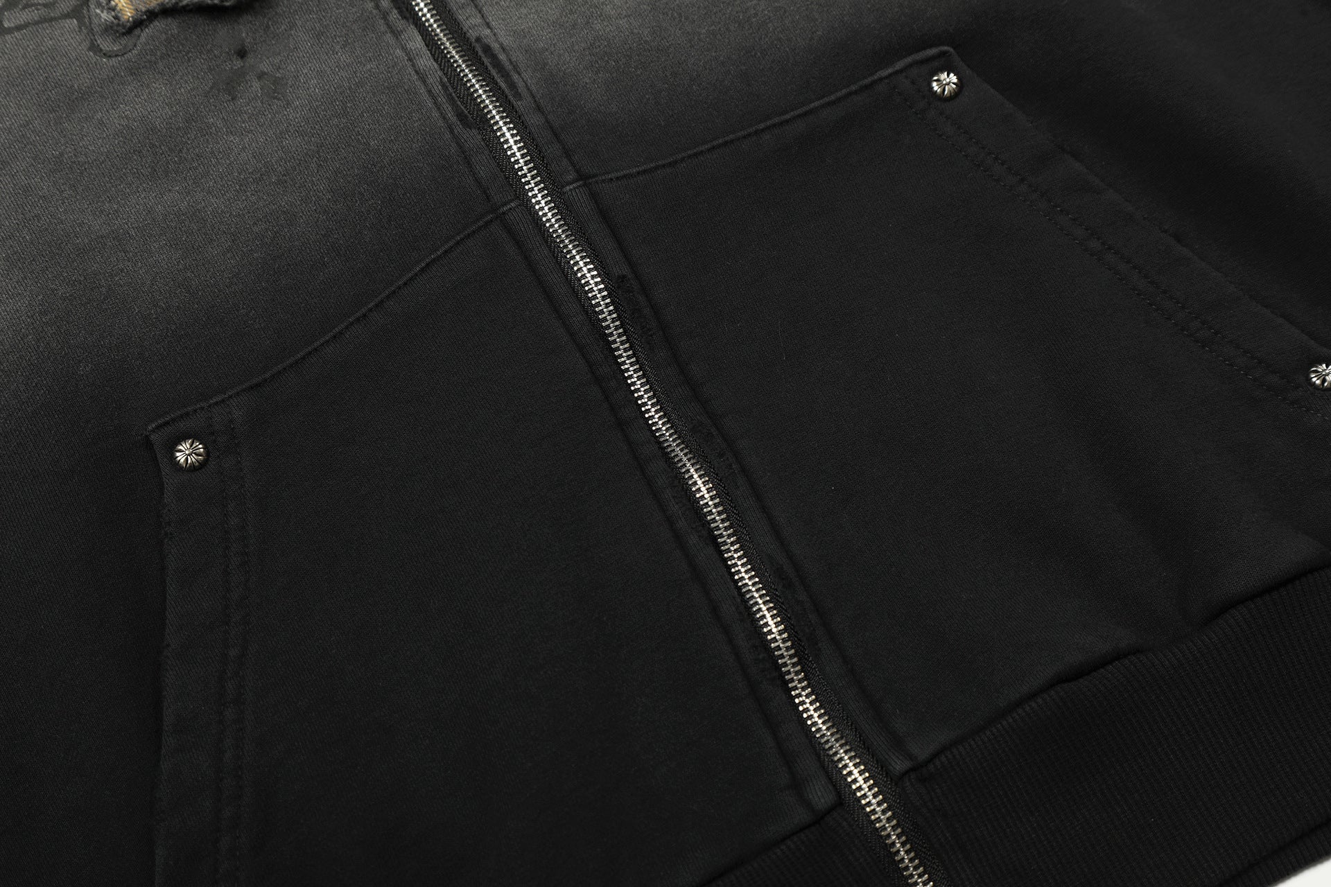 Zip-Hoodie Number 23 mit Karomuster-Applikqué und Stickerei – Gewaschener Streetwear-Look