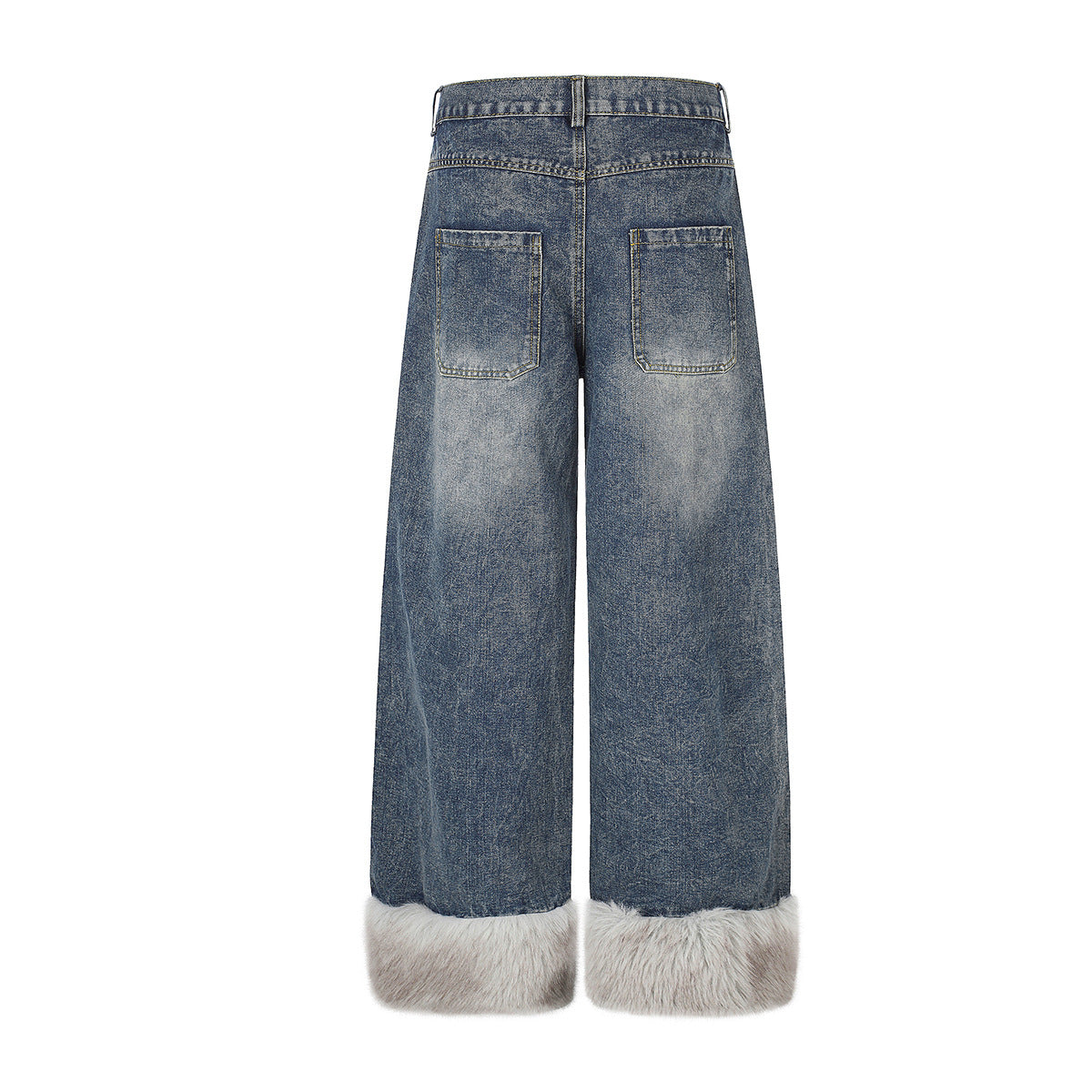Jean baggy à jambes larges avec ourlet en fausse fourrure, poche à carreaux et broderie