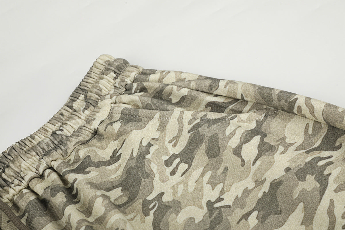 Pantalones de chándal camuflaje de pierna ancha con estrellas bordadas y gráfico 680