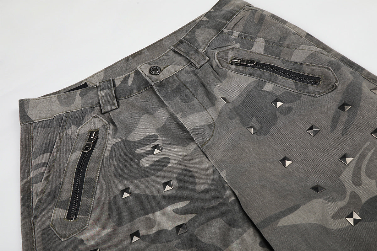 Pantalon cargo baggy camouflage à rivets, coupe large et multi-poches