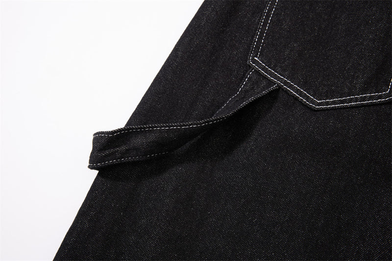 Herren-Cargojeans mit weitem Bein, Klappverschluss und Kontrastnähten