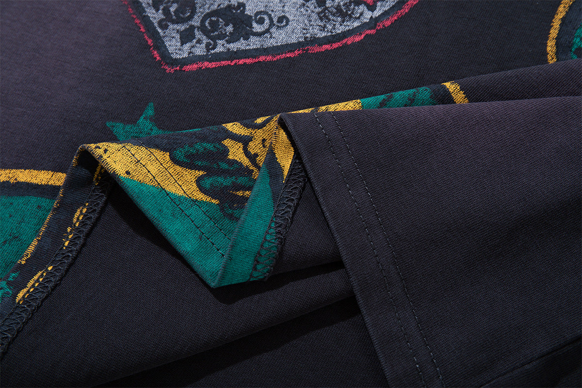 Tee-shirt graphique à manches longues imitation deux pièces – Imprimé écusson rétro streetwear