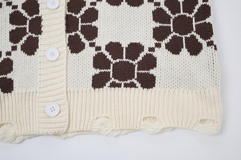 Cardigan-pull en maille à carreaux fleuris et col V – Bas oversize effiloché