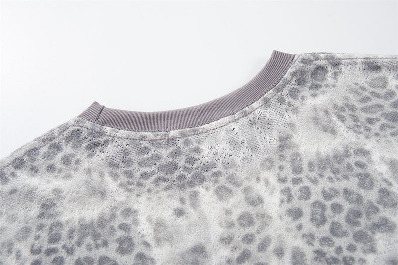 Leopard Print Long Sleeve T-Shirt – Relaxed Fit Crew Neck