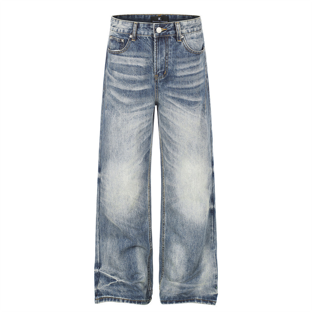 Herrenjeans mit weitem, geradem Bein aus gewaschenem blauem Vintage-Denim mit Used-Details, Vorder- und Rückansicht