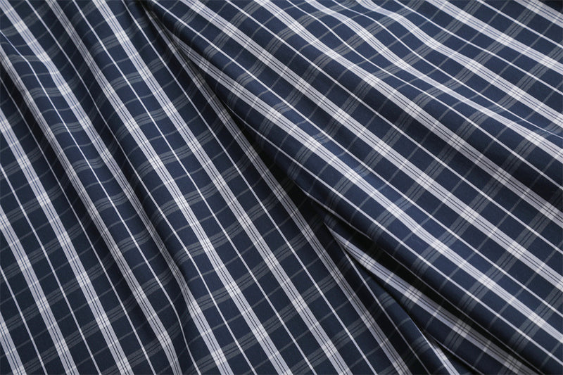 Men's Plaid Wide-Leg Trousers with Button Fly & Pleated Design