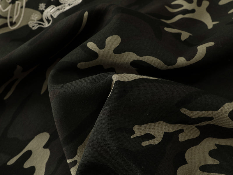 Zip-Hoodie mit Drachenemblem – Oversized Streetwear in Camo & Schwarz