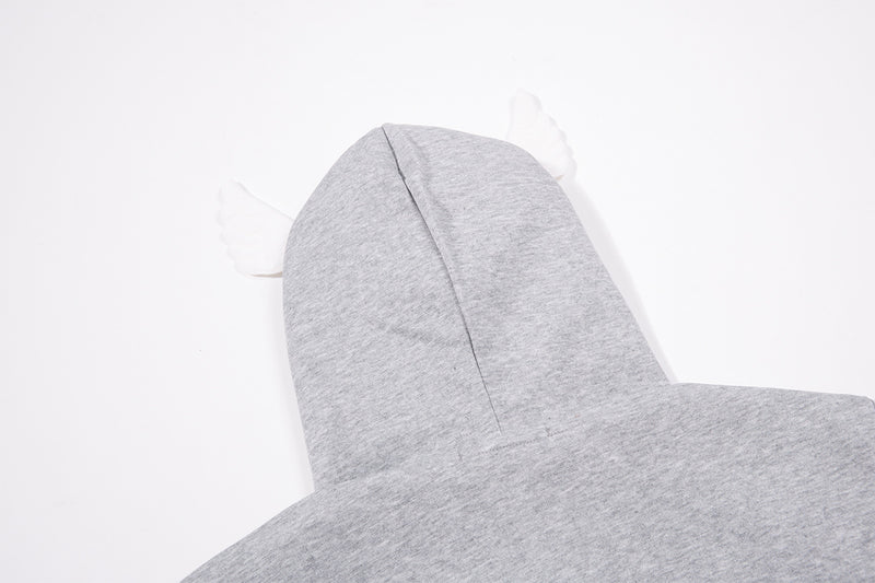 Sweat zippé gothique avec écusson chat brodé, ailes d’ange et capuche à oreilles de chat