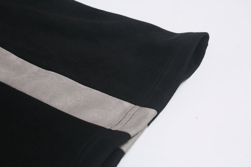 GLFS Colorblock-Langarmshirt mit wiederkehrendem Zyklusmotiv – Streetwear mit Kontrasteinsätzen