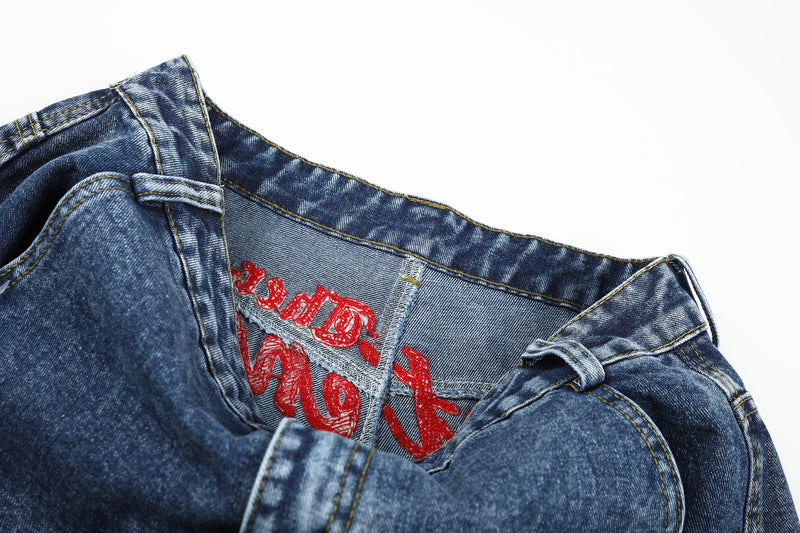 ダークブルーバギージーンズ｜ワイドレッグ ウォッシュドデニム レッド刺繍