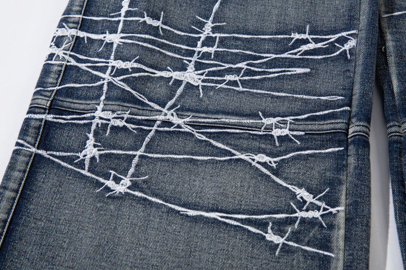 Wide-Leg Cargo Jeans with Barbed Wire Embroidery – Baggy Streetwear Denim
