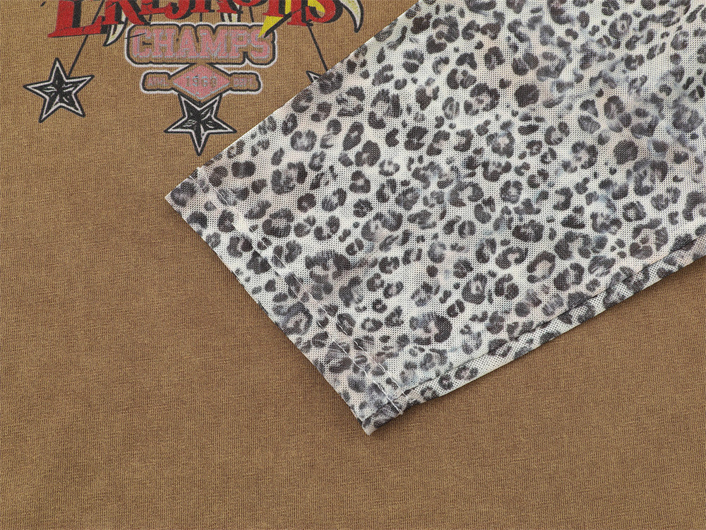 T-shirt à manches longues effet deux pièces avec manches imprimées léopard – Motif cœur, style punk délavé