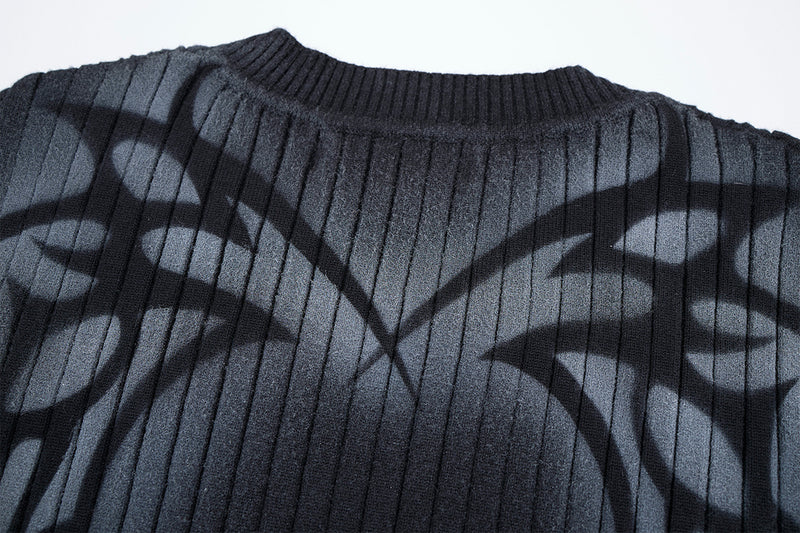 Pull côtelé à col rond avec imprimé graffiti tribal